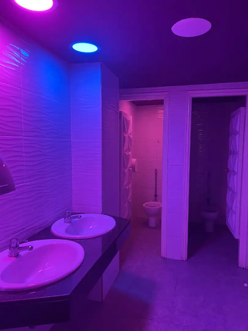 Baño de Local en venta en Santa Cruz de Tenerife con Aire acondicionado