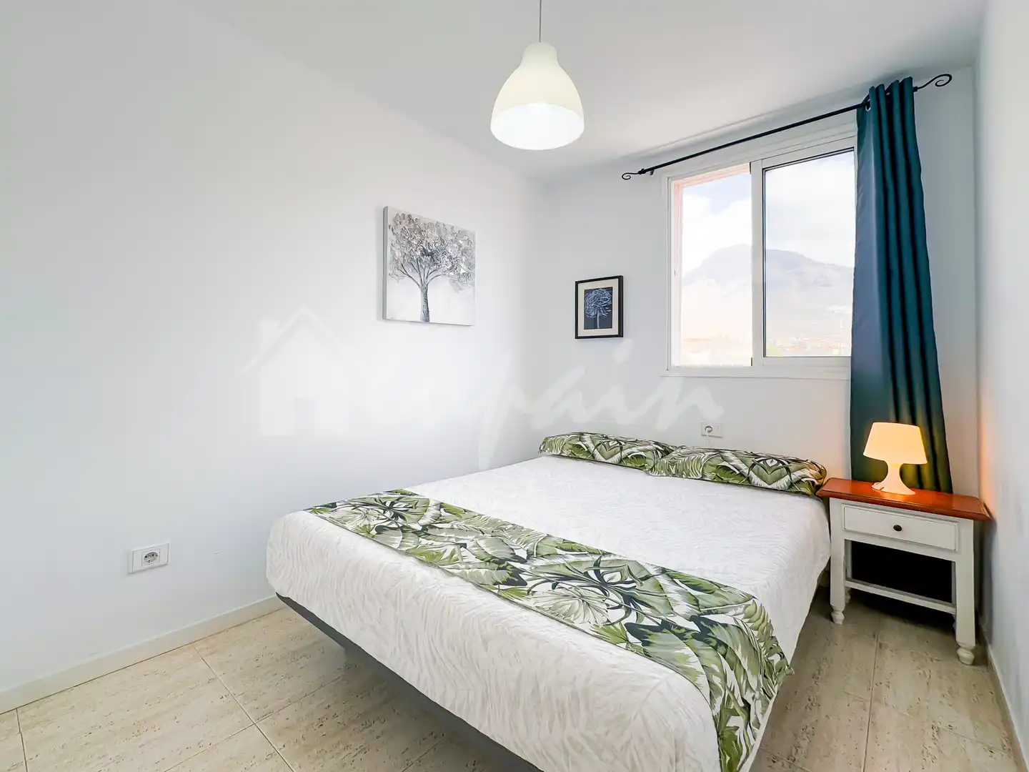 Dormitori de Apartament en venda en Adeje amb Calefacció