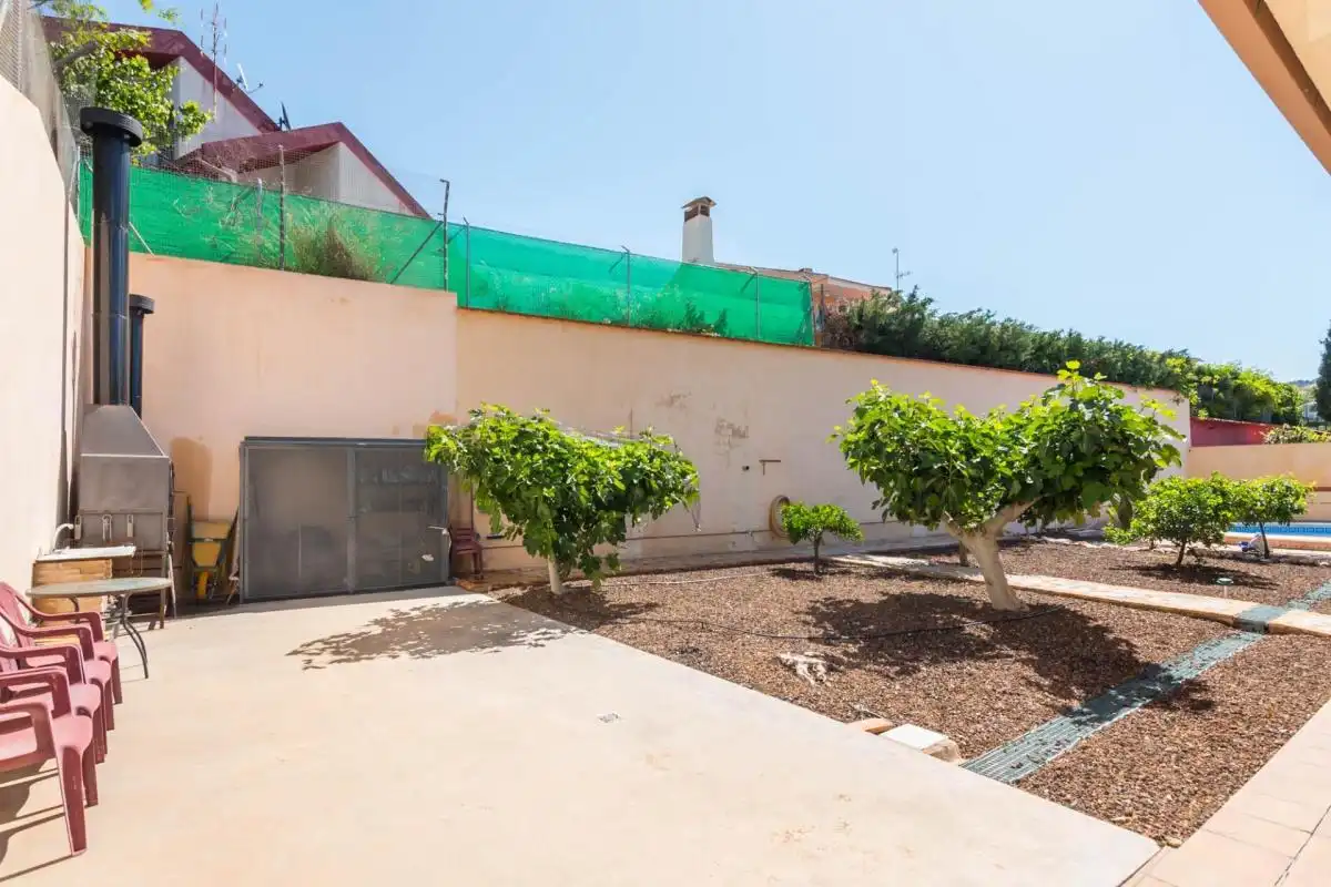 Vista exterior de Casa o xalet en venda en Murcia amb Aire condicionat, Calefacció i Jardí privat