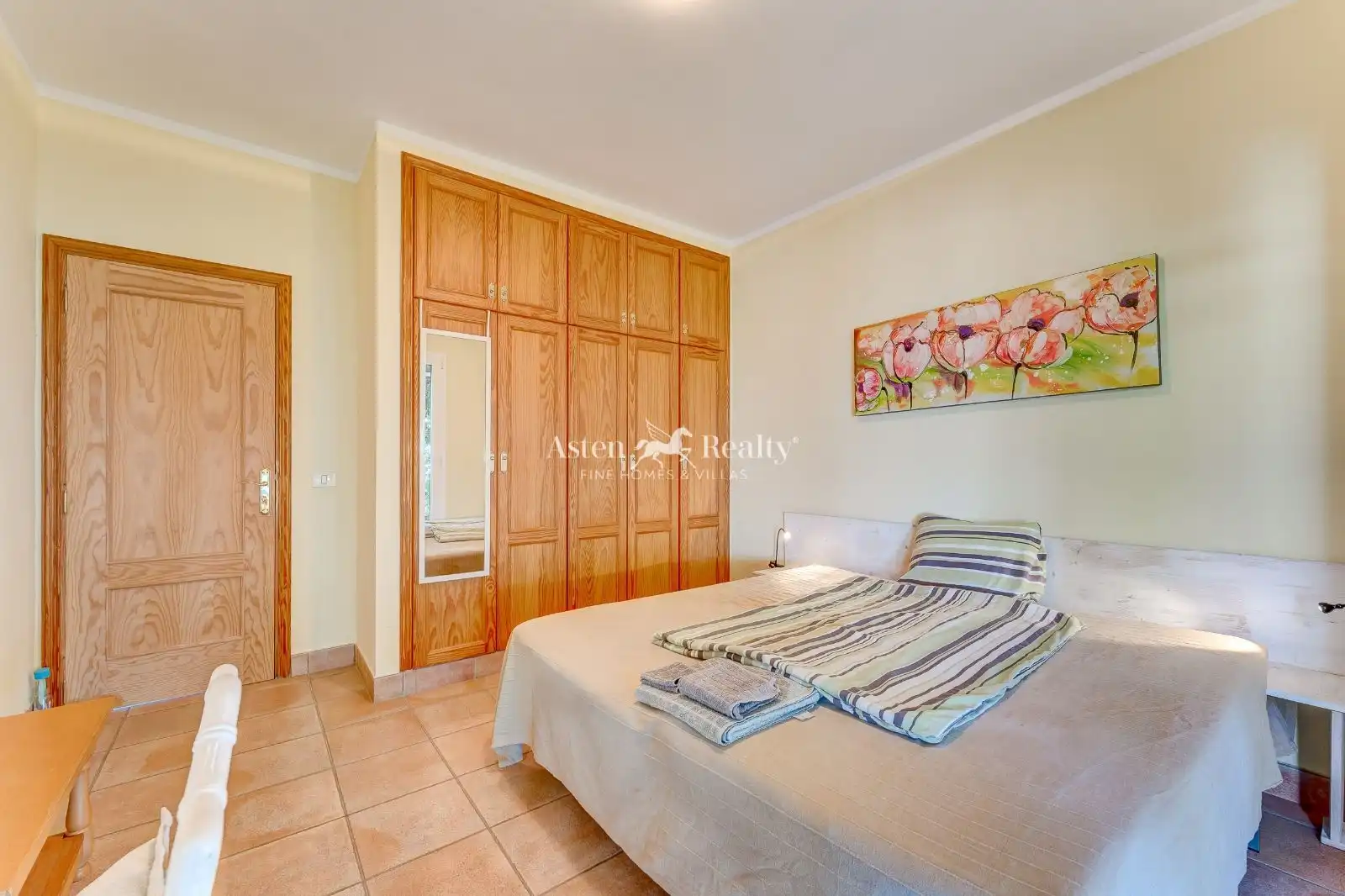 Schlafzimmer von Haus oder Chalet zum Verkauf in Guía de Isora mit Terrasse, Schwimmbad und Möbliert