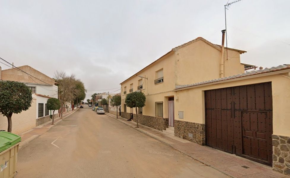 Casa adosada en venda a De La Constitucion, Camuñas