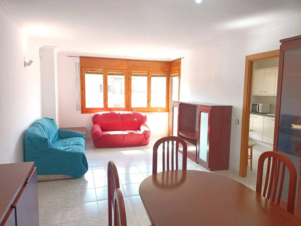 Sala de estar de Piso de alquiler en Vic con Calefacción, Terraza y Trastero
