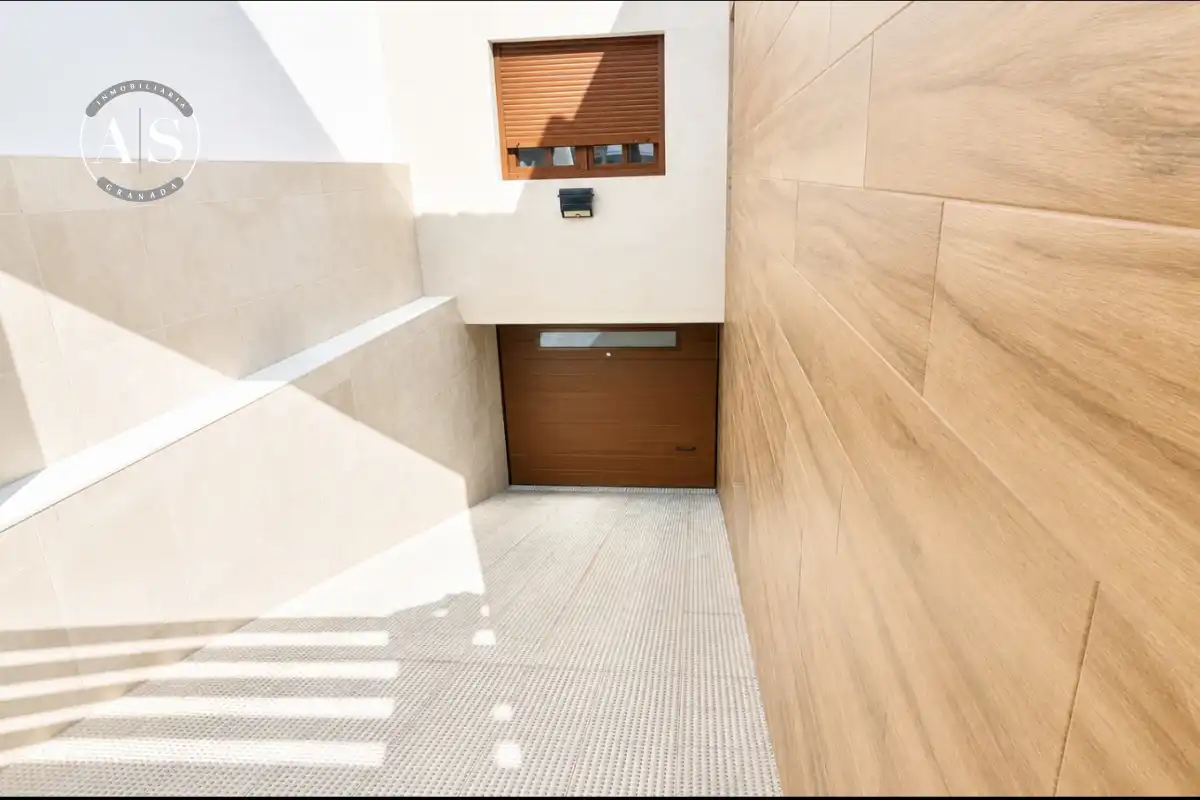 Houses for sale in Güevéjar  with Air Conditioner, Heating and Terrace