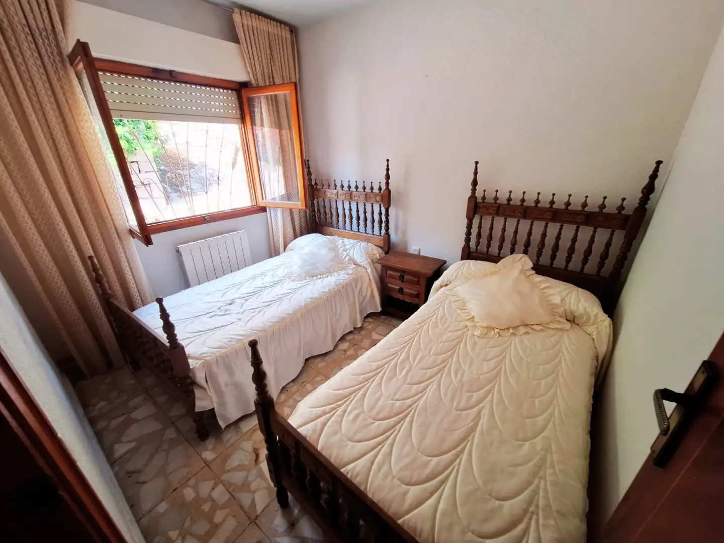 Habitación de Casa o chalet en venta en El Hoyo de Pinares  con Calefacción, Terraza y Trastero