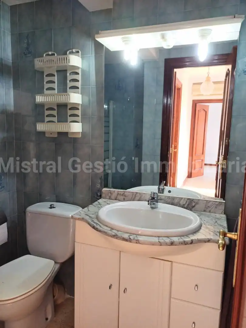 Flat with pool for sale in Carrer Emigdio Rodríguez Pita, imagen 27