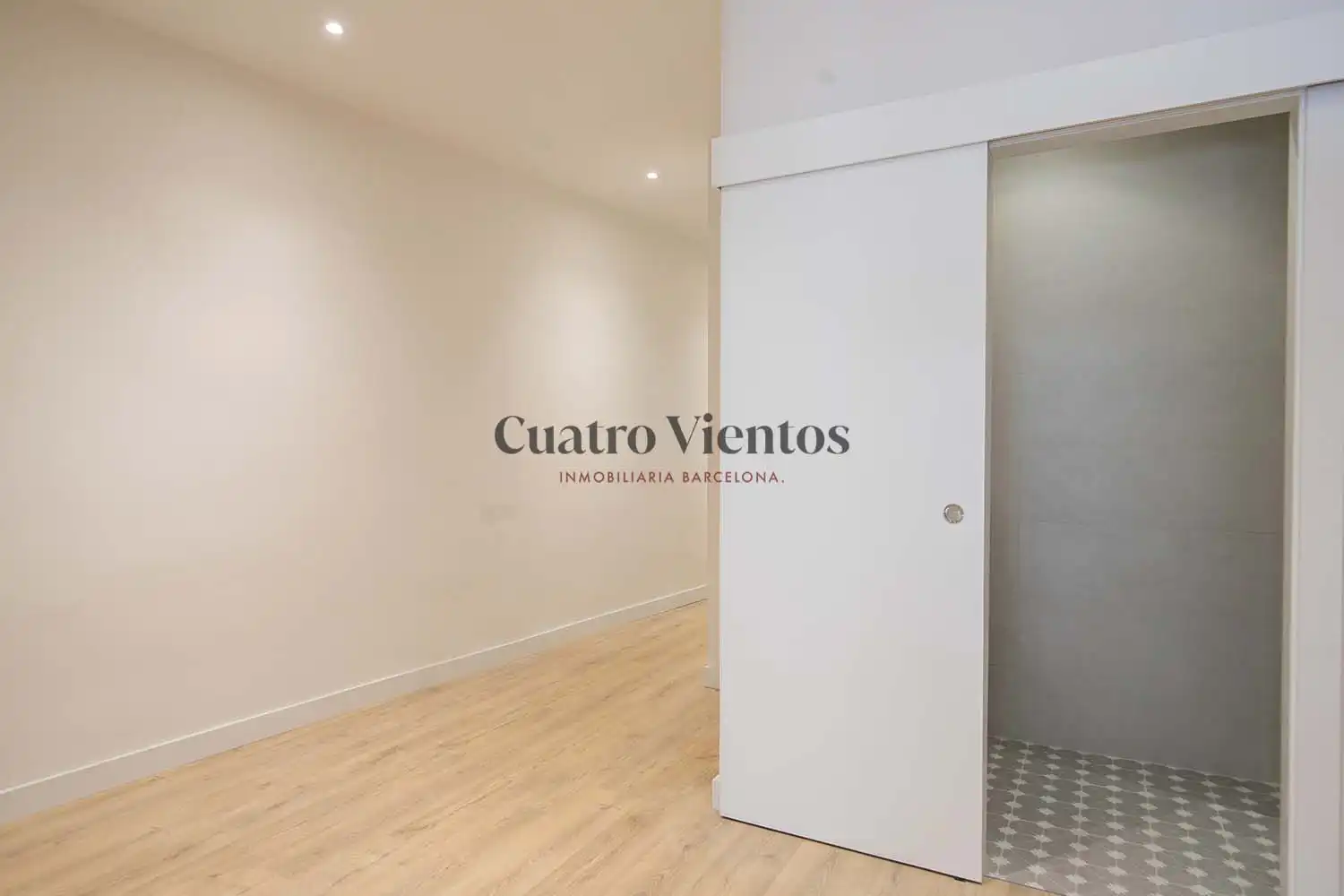 Piso en venta en Barcelona con Aire acondicionado, Calefacción y Parquet