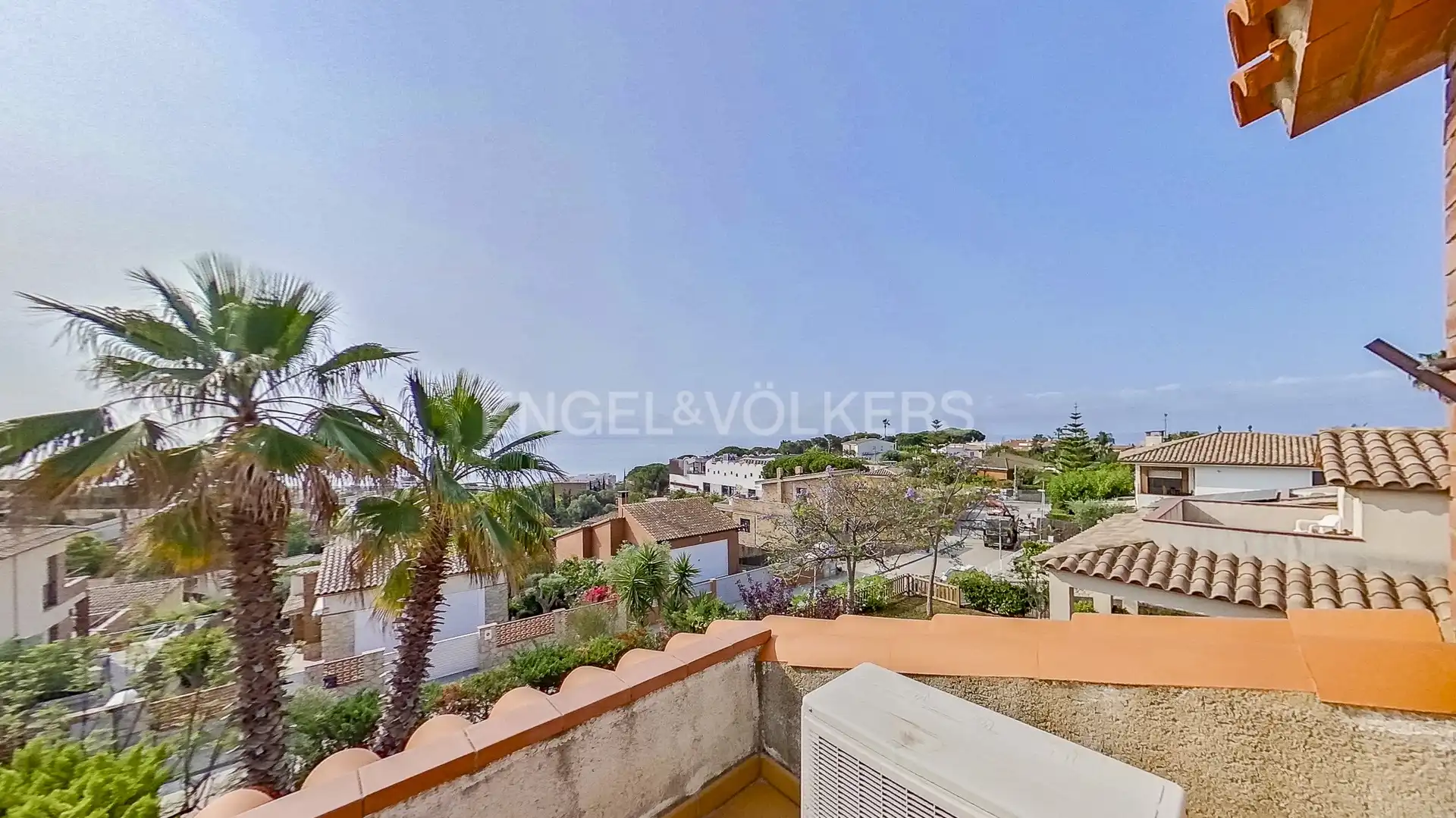 Casa amb terrassa en venda a Canet de Mar, imagen 2