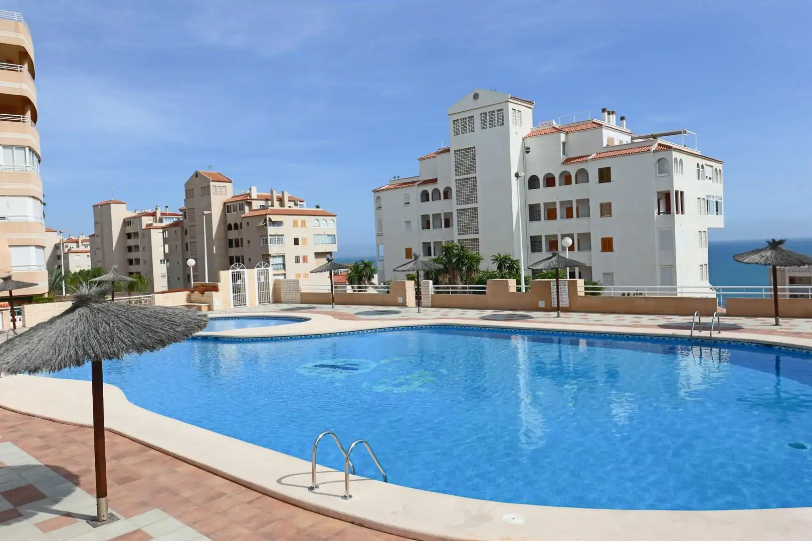 Bungalow with pool for sale in Avenida COSTA BLANCA, imagen 31