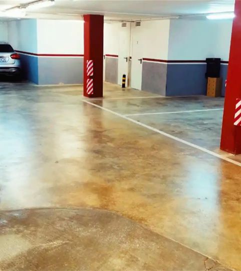 Foto 2 von Garage zur Miete in Carrer Barcelona, 25, Móra d'Ebre, Tarragona