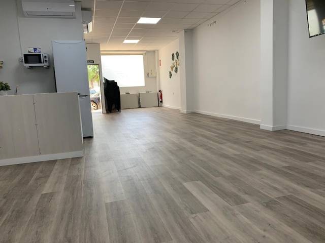 Local comercial en Alquiler en Calle Valle Albaida en Cardenal Benlloch