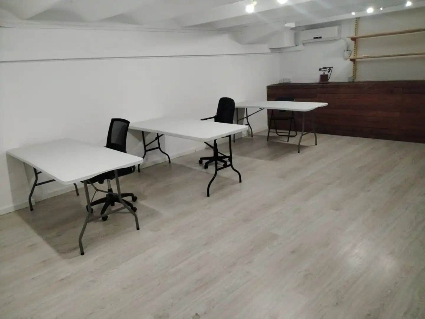 Local de alquiler en Barcelona con Aire acondicionado, Parquet y Amueblado