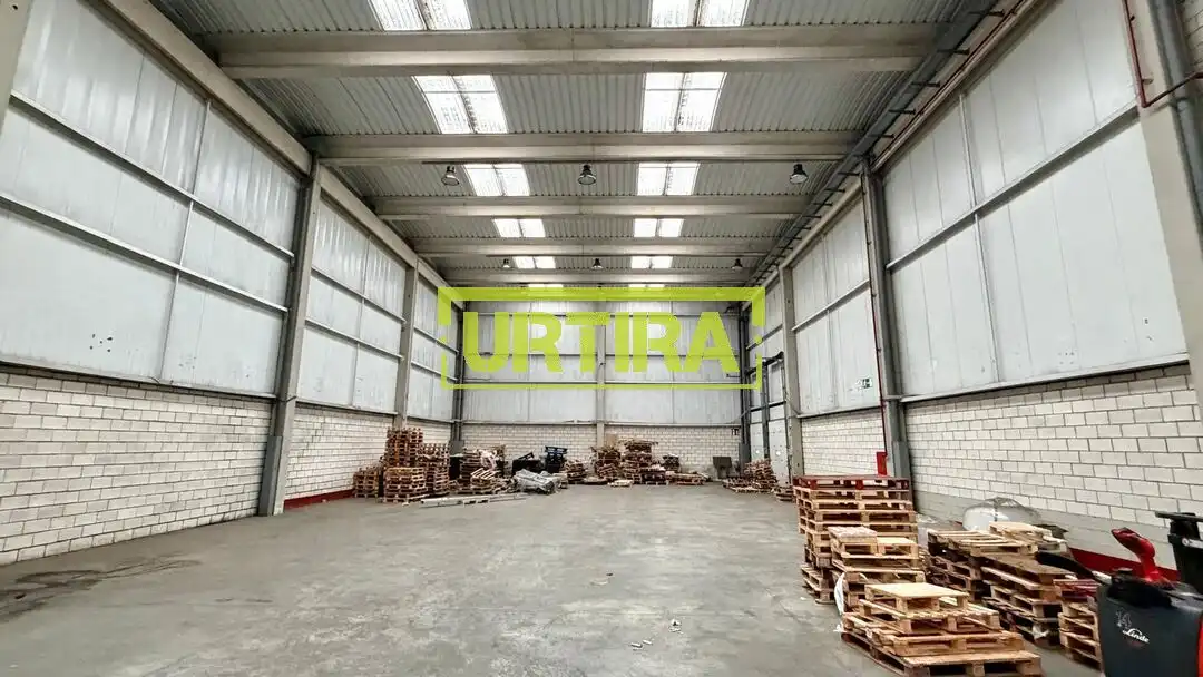 Nave industrial de alquiler en Irun 