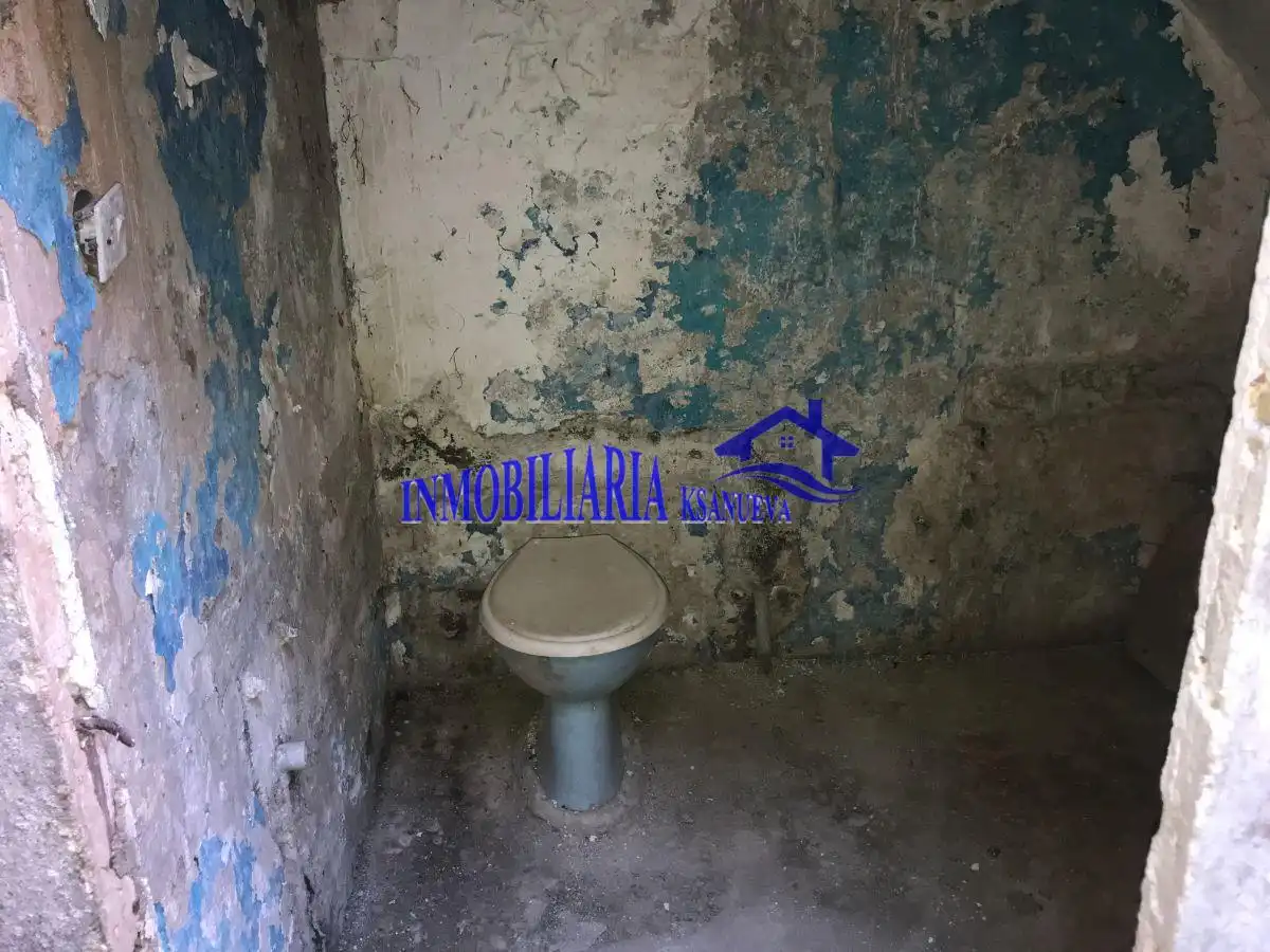 Bany de Casa o xalet en venda en Córdoba