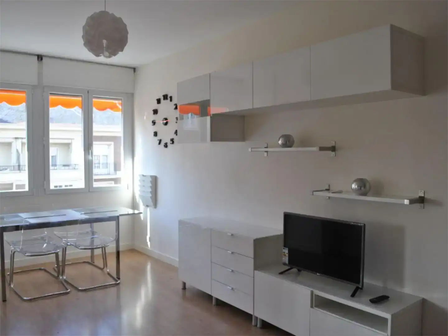 Wohnzimmer von Wohnung zur Miete in  Madrid Capital mit Klimaanlage