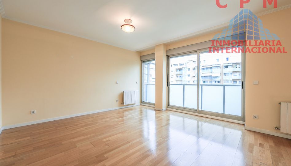 Piso de alquiler en Sanchinarro - Imagen 2