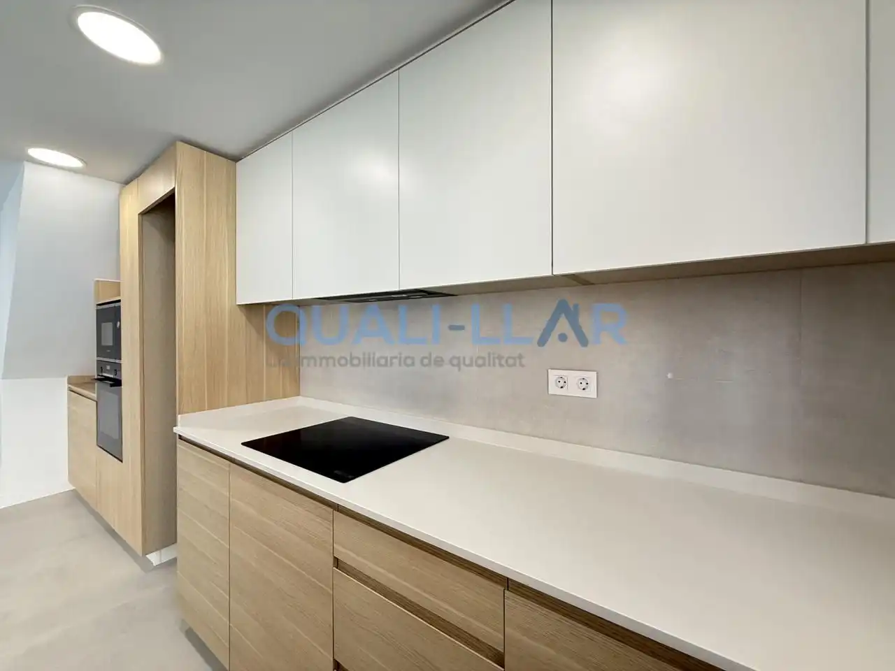 Cuina de Dúplex en venda en Sant Feliu de Llobregat amb Aire condicionat, Calefacció i Terrassa