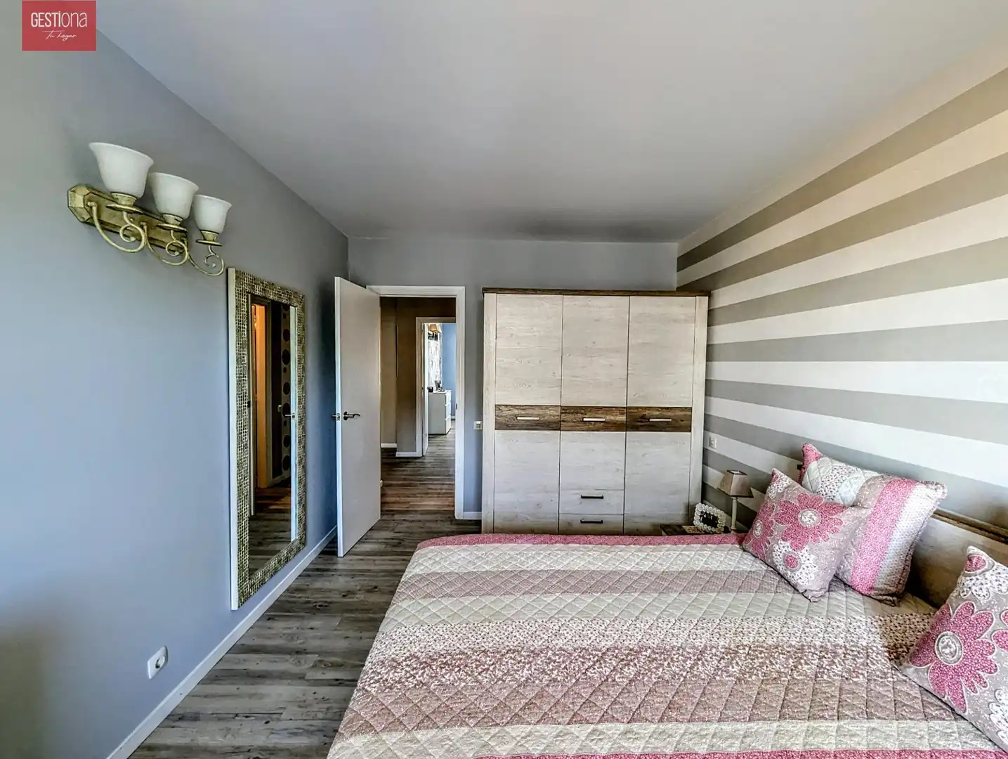 Dormitori de Apartament en venda en Arnuero