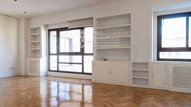 Piso en Venta en Alonso Cano en Ríos Rosas - Nuevos Ministerios