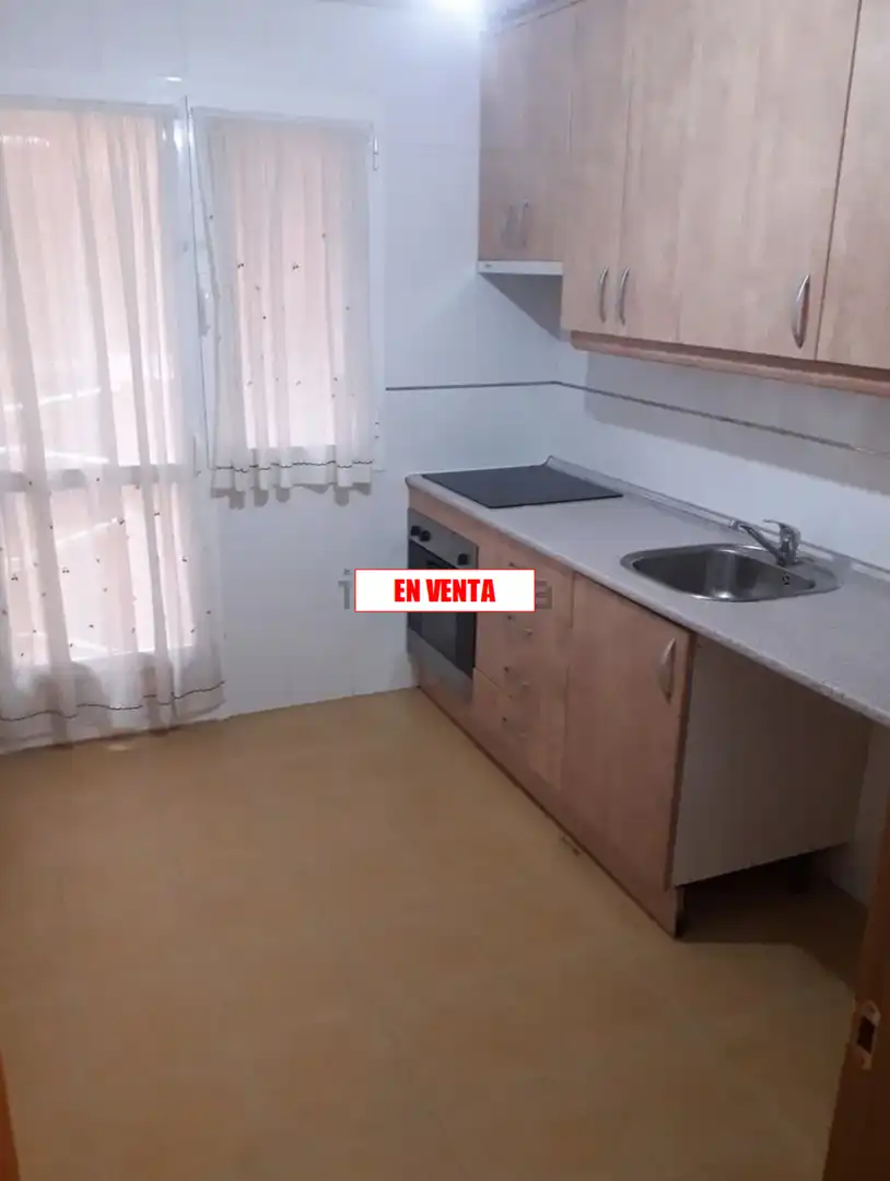 Kitchen of Flat for sale in Ciudad Real  with Furnished