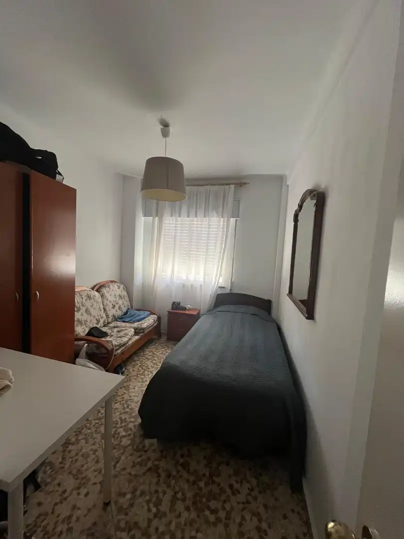 Habitación de Piso en venta en Málaga con Terraza y Amueblado