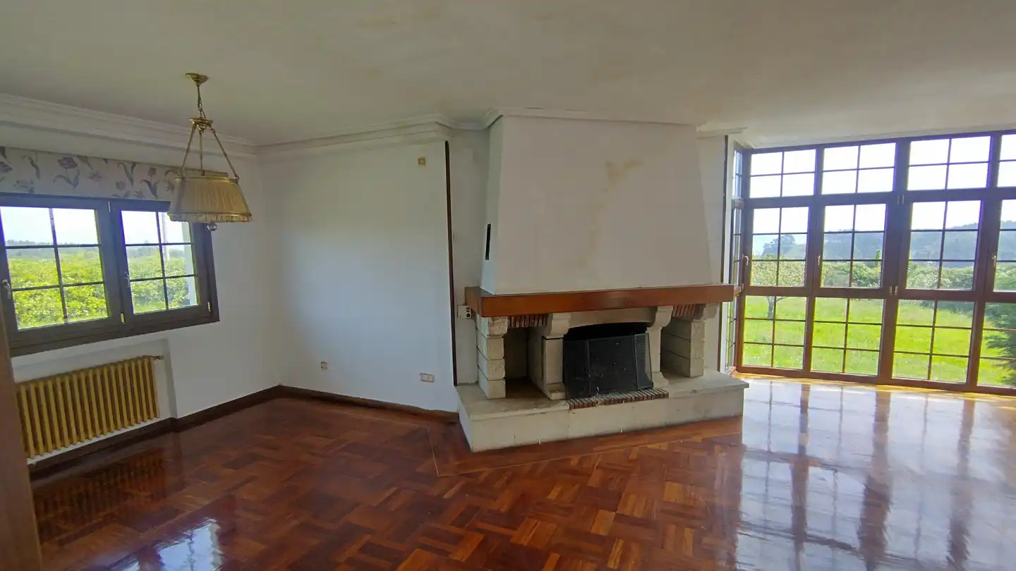 Living room of Houses for sale in Castrillón  with Heating, Private garden and Terrace
