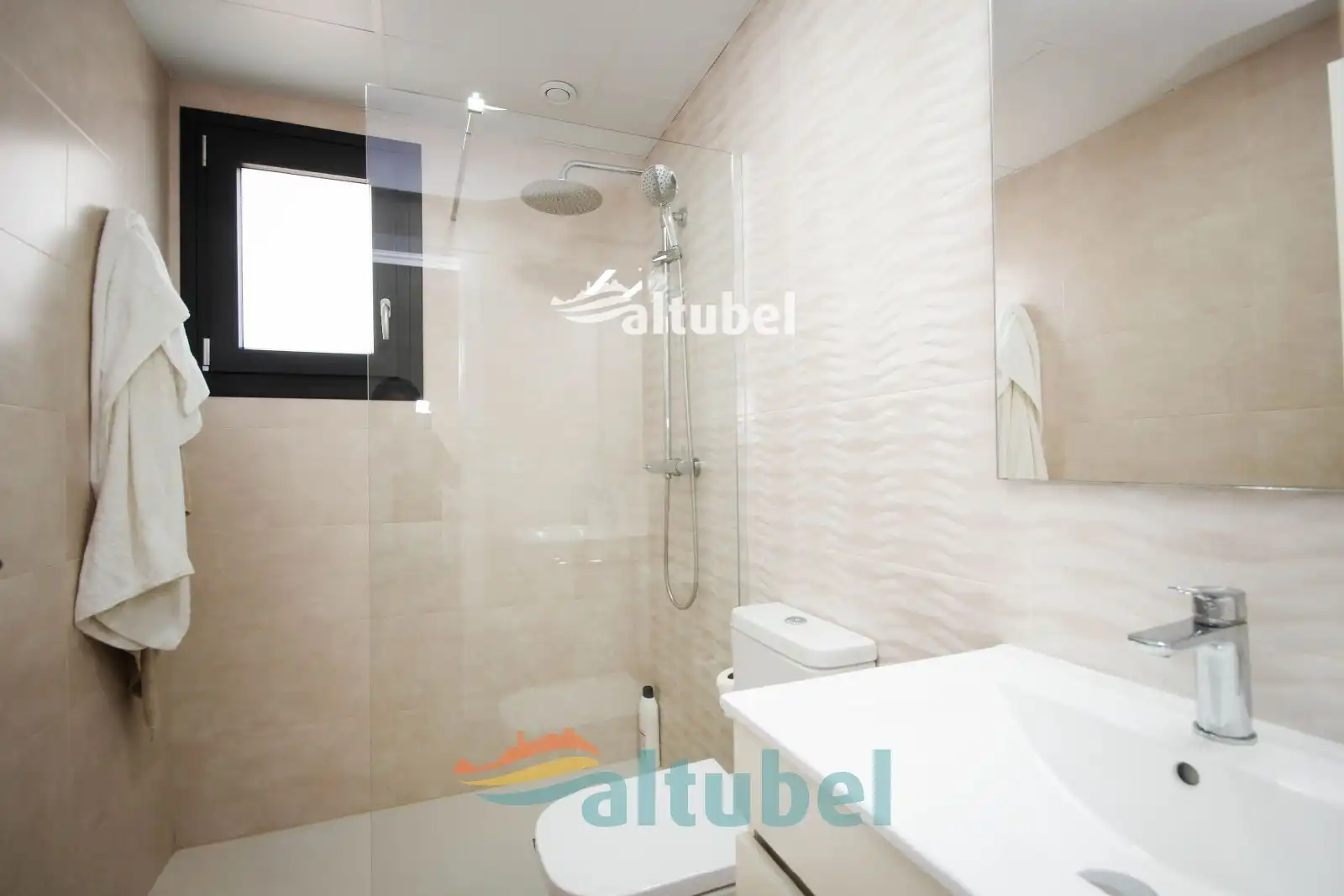 Badezimmer von Wohnungen zum Verkauf in Peñíscola / Peníscola mit Klimaanlage, Terrasse und Möbliert