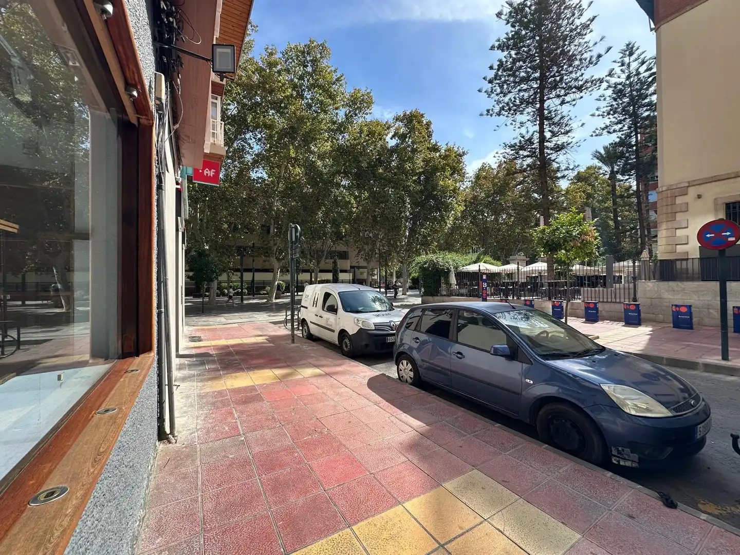 Local de lloguer a Murcia, Murcia