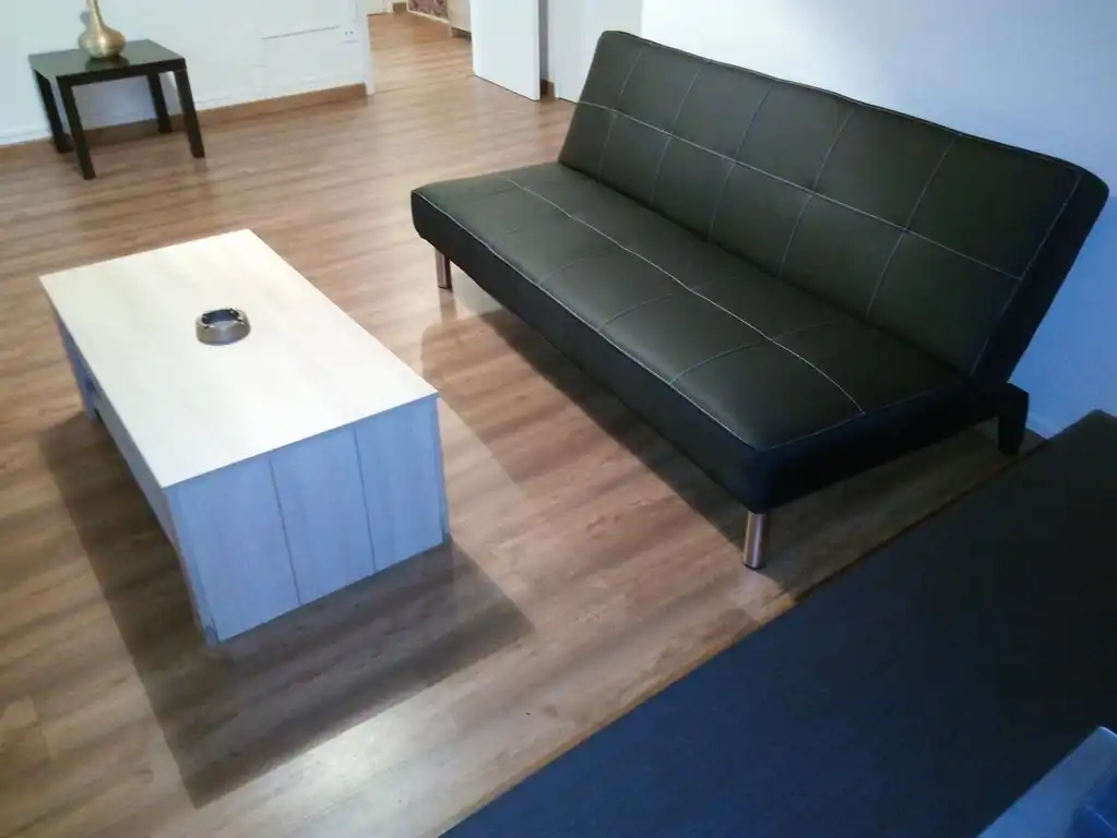 Living room of Flat for sale in Santiago de Compostela   with Heating, Storage room and Furnished