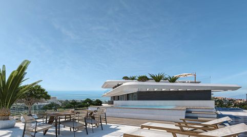Apartamento de 2 Dormitorios con Vistas Panorámicas al Mar, Piscina Privada y Servicios Premium, imatge 2