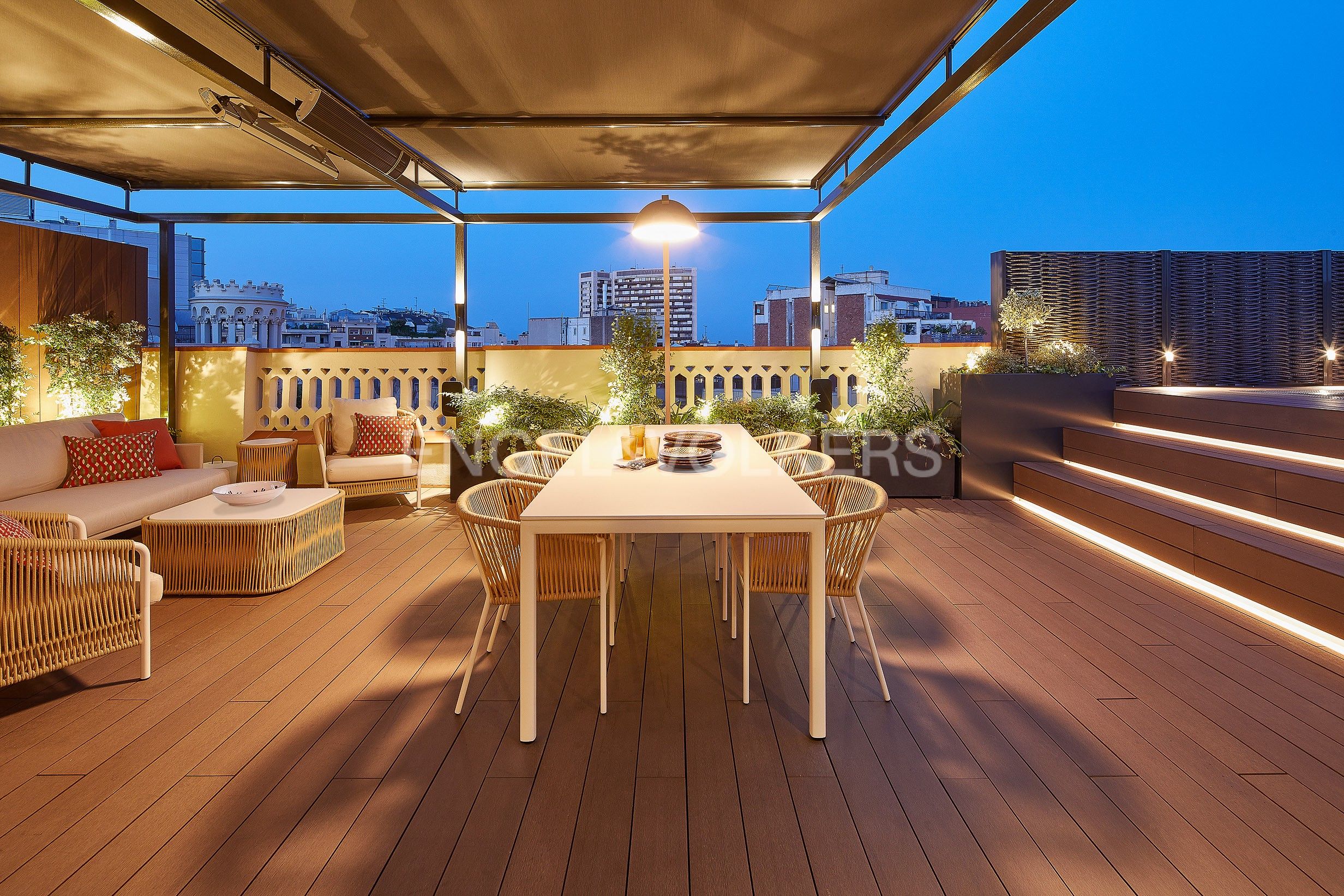 Terrassa de Àtic en venda en  Barcelona Capital amb Aire condicionat, Calefacció i Parquet