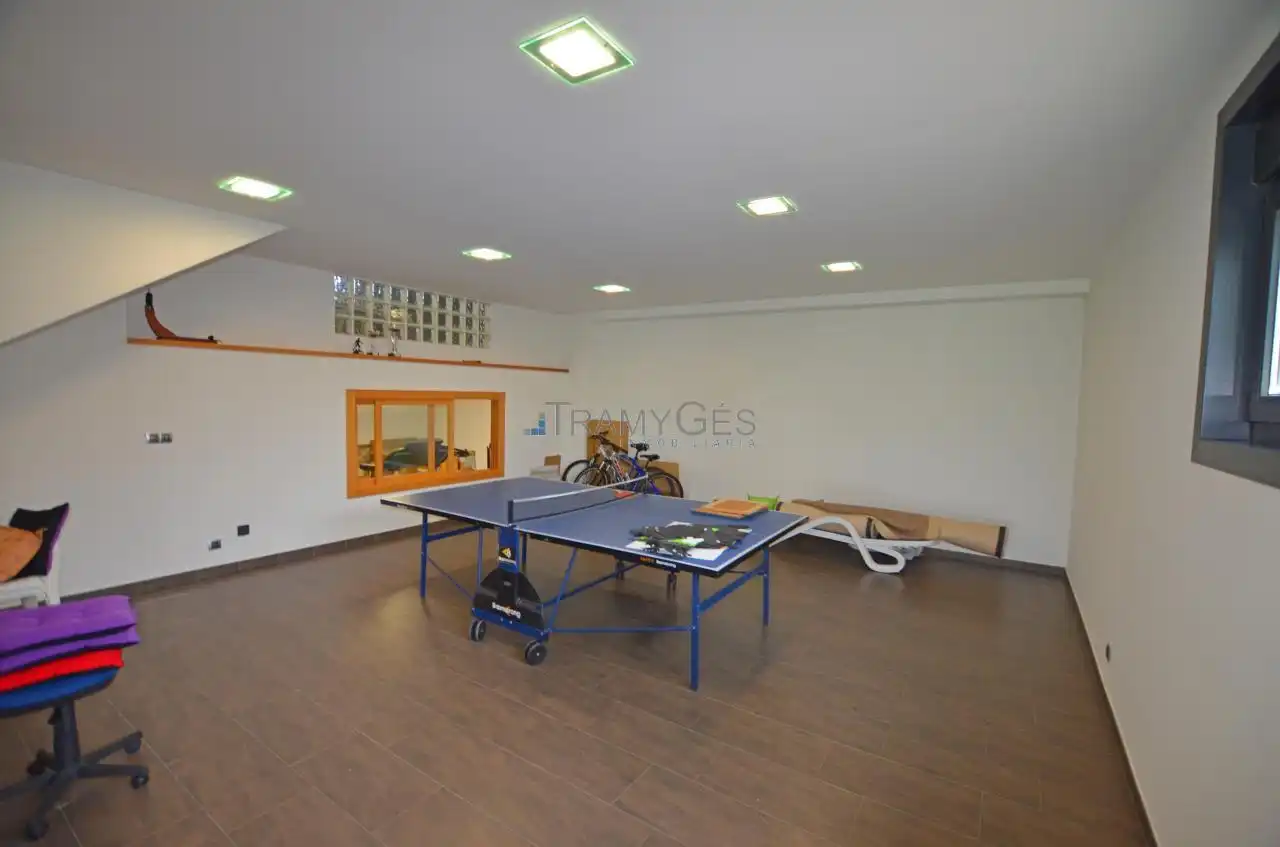 Casa o chalet en venta en A Guarda   con Calefacción, Jardín privado y Terraza