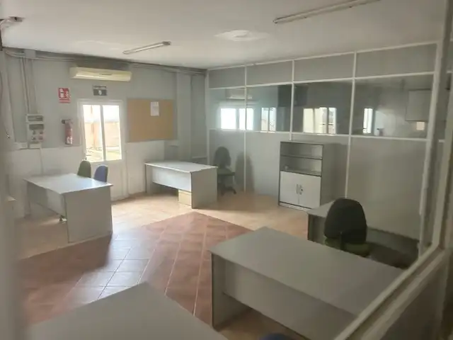 Commercial properties for rent in Puertollano  with Air Conditioner and Furnished