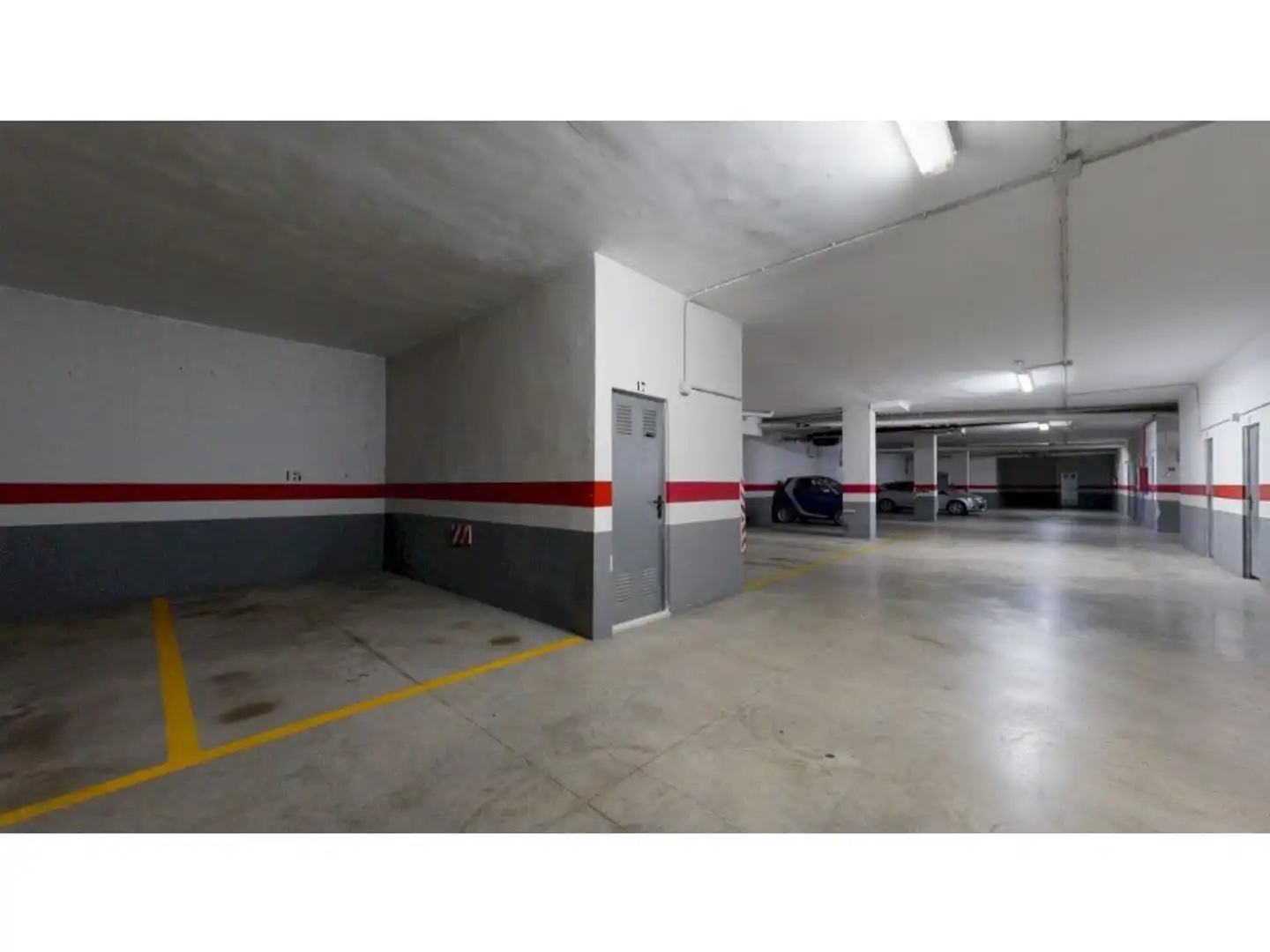 Parking de Ático en venta en Paterna con Aire acondicionado, Terraza y Trastero