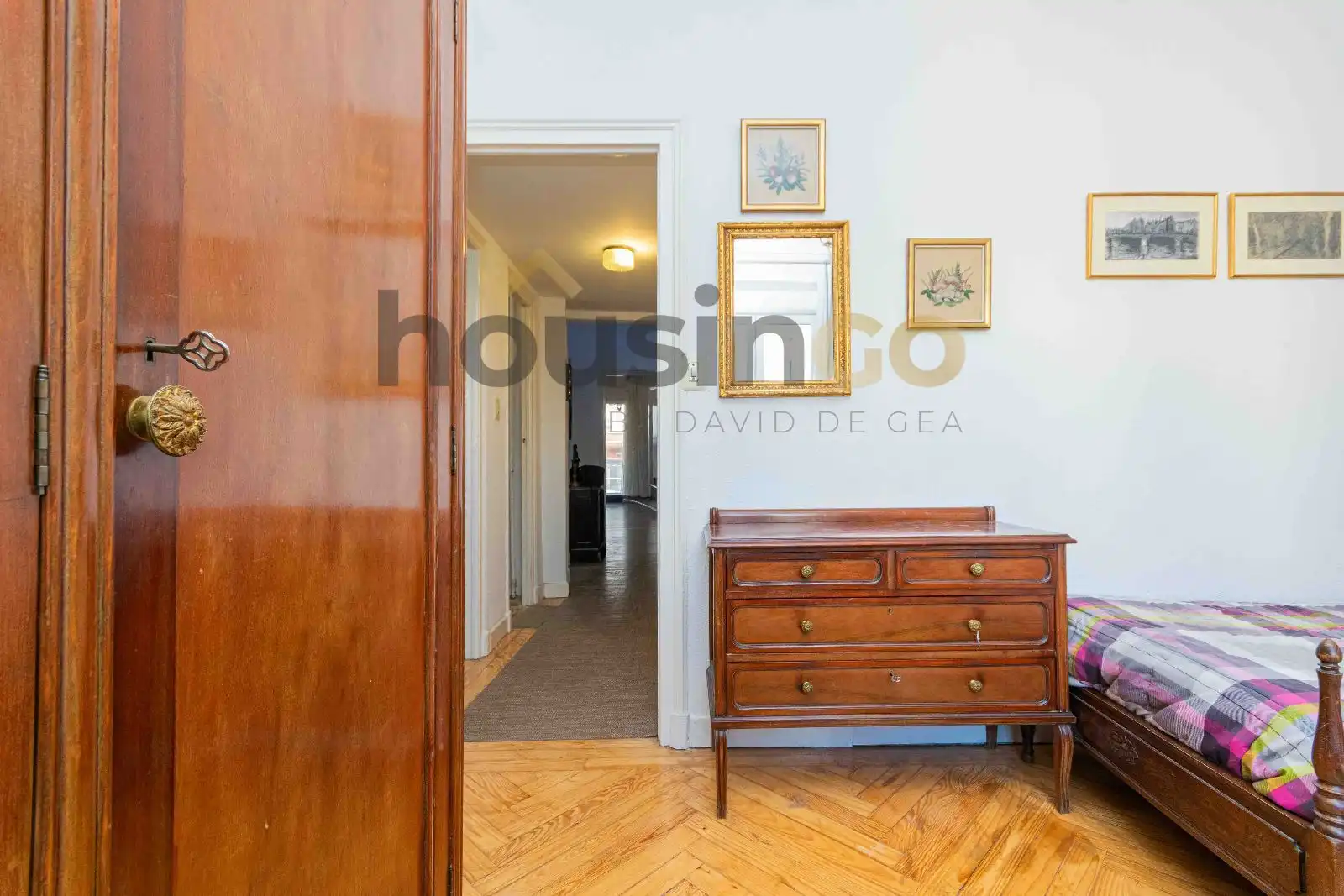 Flat for sale in Madrid  with Heating, Terrace and Storage room