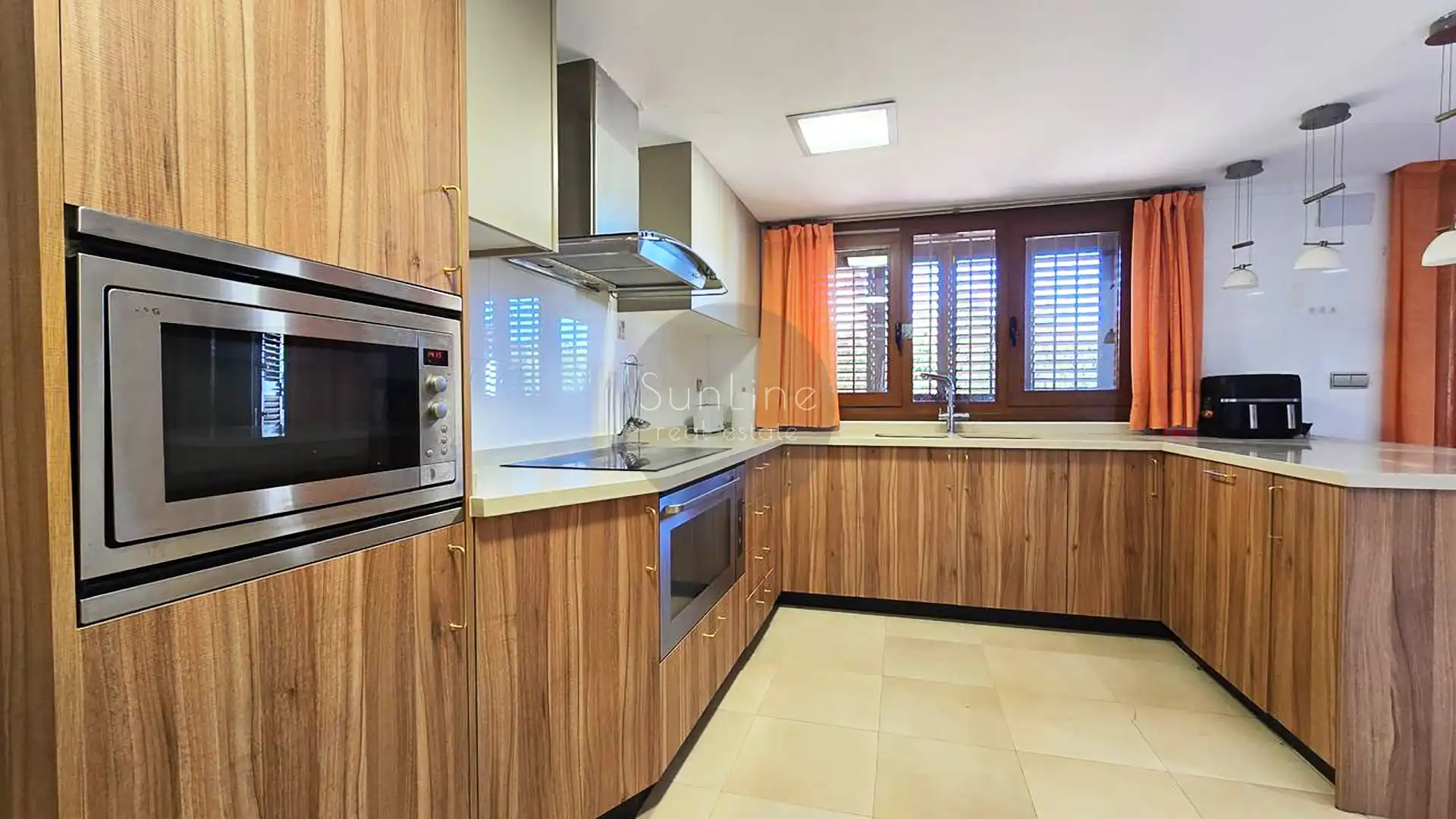 House with pool for sale in Carrer Font de la Carrasquera, imagen 49
