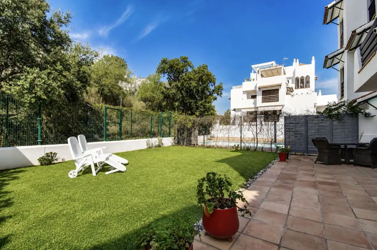 Jardín de Planta baja en venta en Estepona con Aire acondicionado, Jardín privado y Terraza