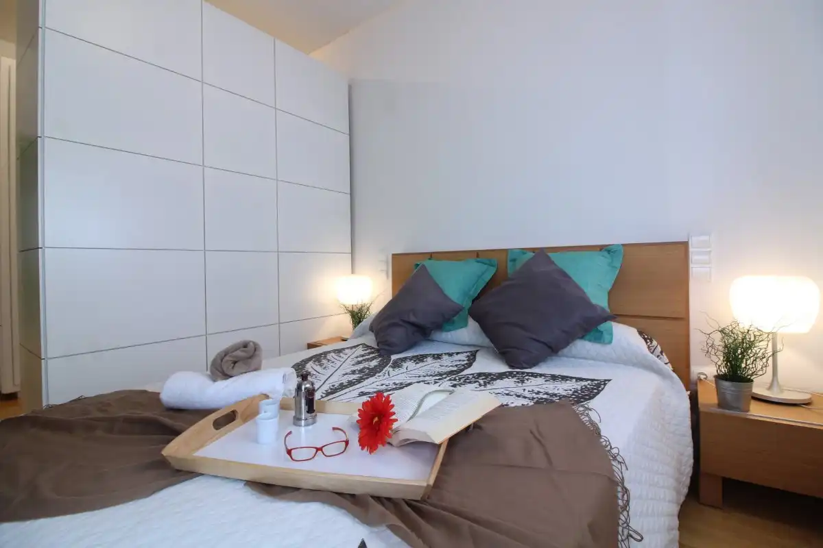 Habitación de Piso de alquiler en Valencia con Aire acondicionado, Calefacción y Parquet