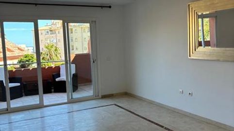 Foto 4 de Dúplex de lloguer a Puerto de Estepona, Estepona