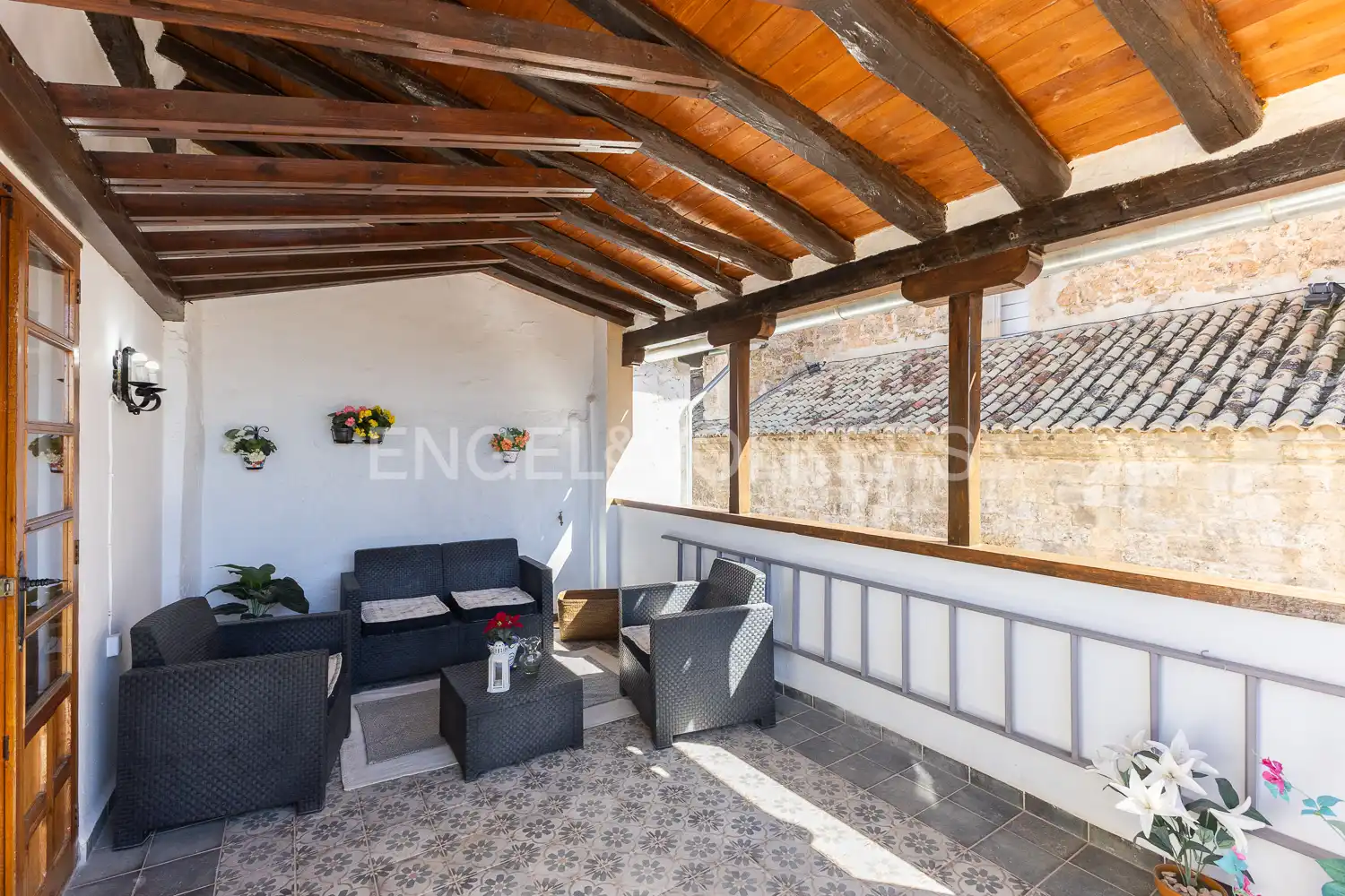 Terrassa de Casa o xalet en venda en Requena amb Calefacció i Balcó