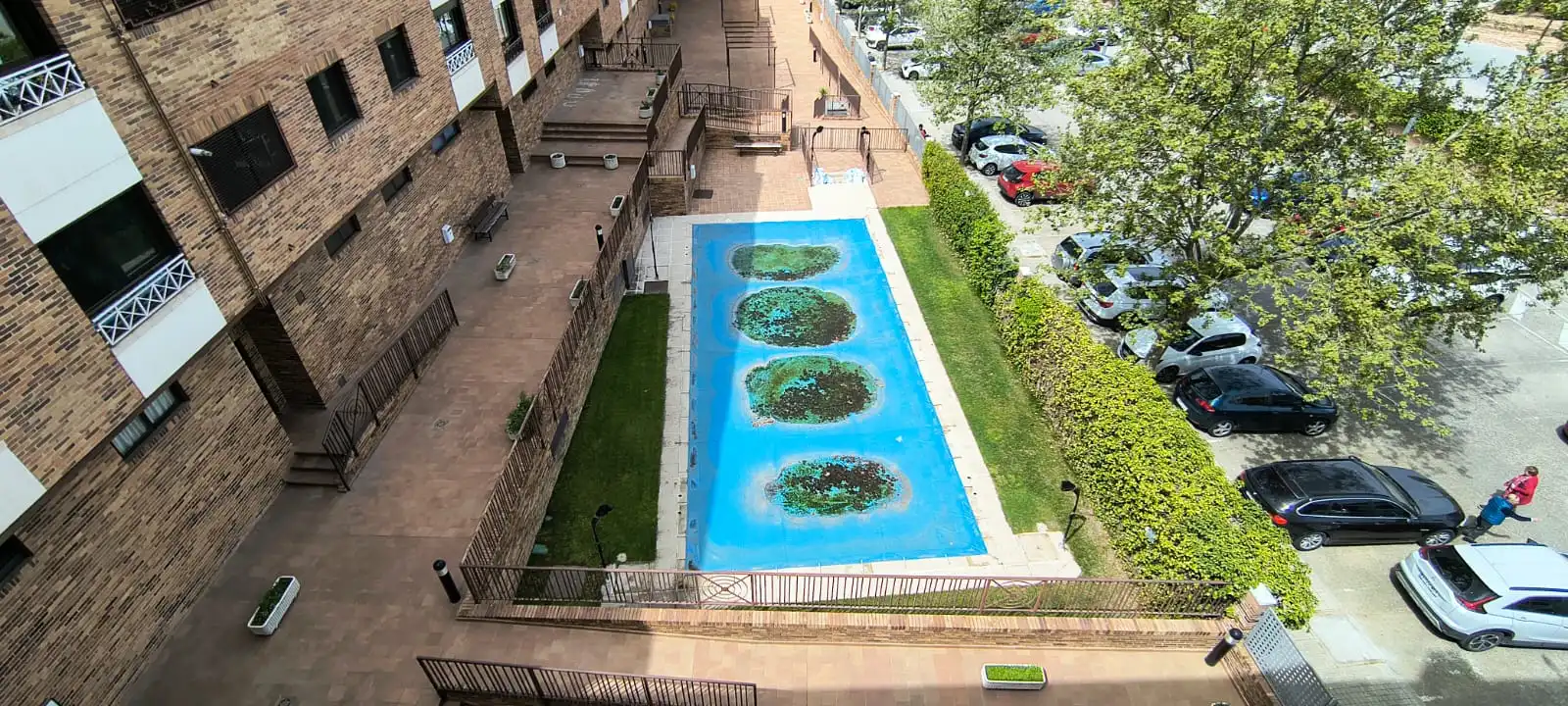 Swimming pool of Flat for rent in Las Rozas de Madrid  with Storage room, Oven and Community pool