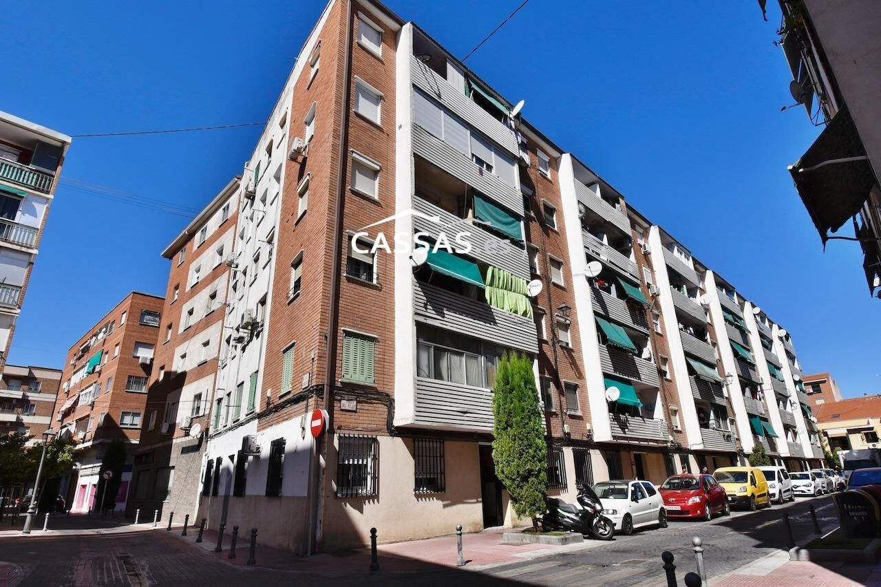 Vista exterior de Estudi en venda en Torrejón de Ardoz amb Aire condicionat i Calefacció