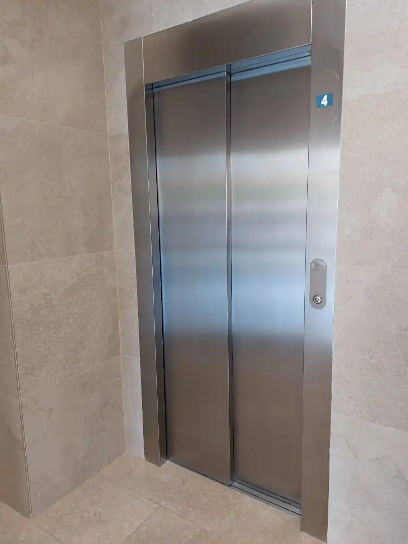 Piso en venta en Valencia con Aire acondicionado, Horno y Balcón