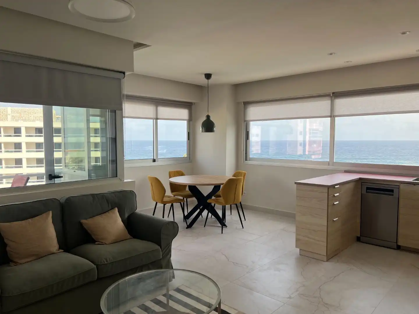 Sala d'estar de Apartament de lloguer en Puerto de la Cruz amb Terrassa i Balcó
