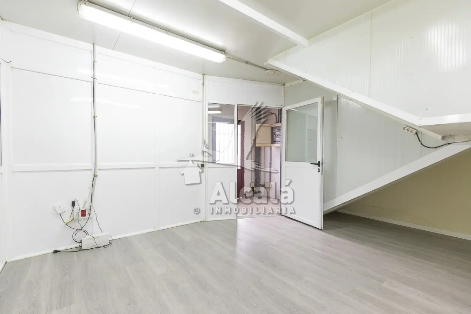 Industrial buildings for sale in Daganzo de Arriba, Madrid