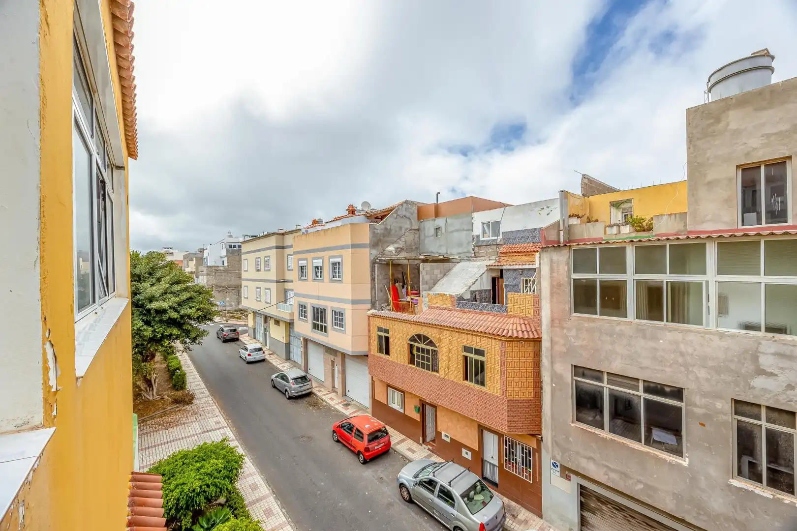 Vista exterior de Pis en venda en Las Palmas de Gran Canaria amb Moblat