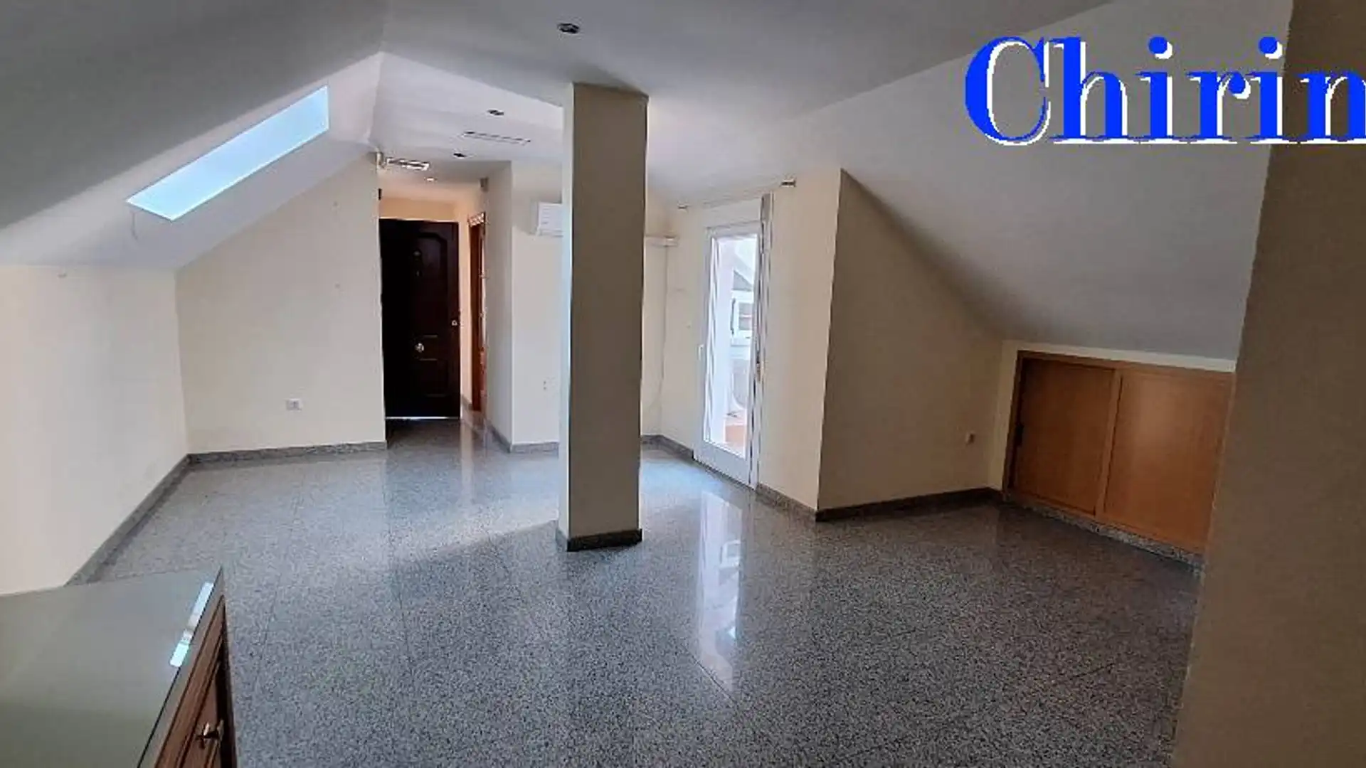 Attic for rent in  Córdoba Capital  with Air Conditioner, Terrace and Oven