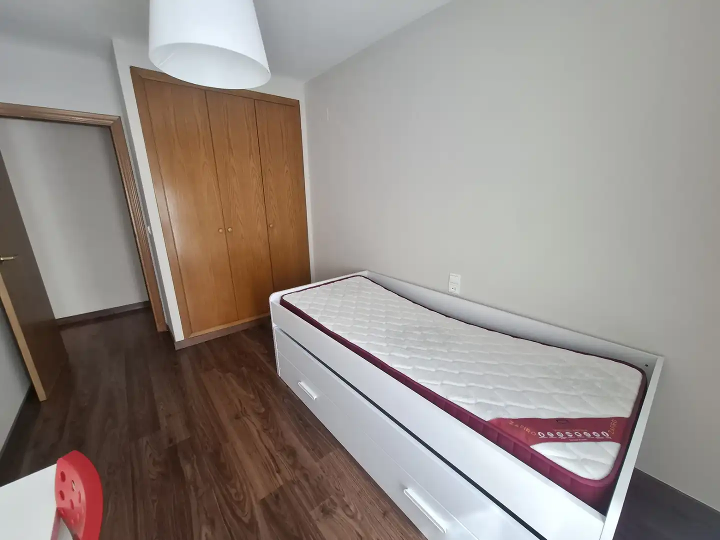 Piso de alquiler en Carrer de les Sureres, La Llum