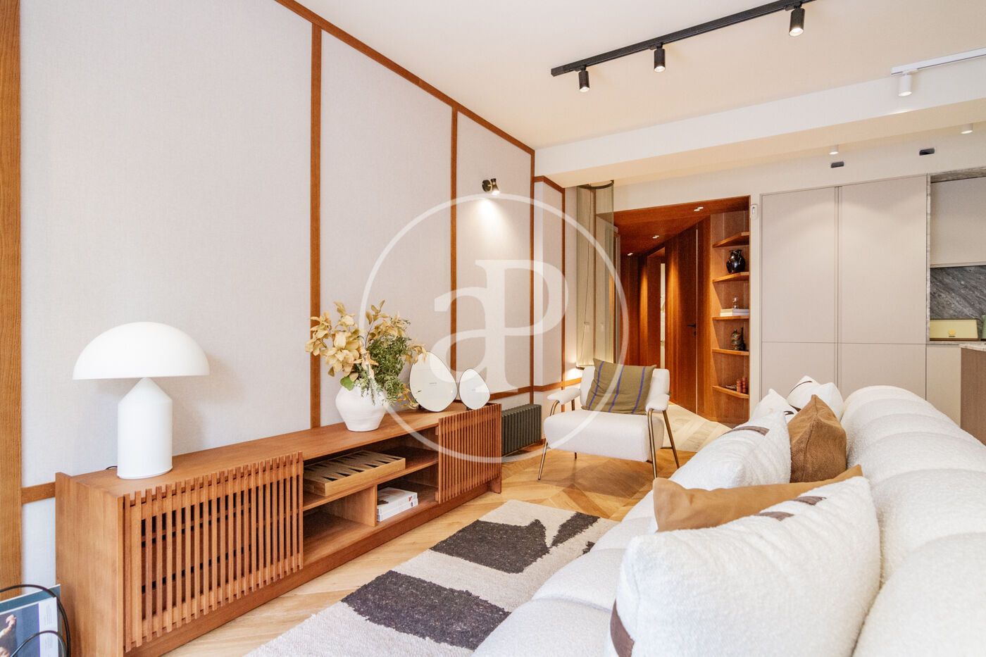 Living room of Flat for sale in  Madrid Capital  with Air Conditioner, Heating and Terrace