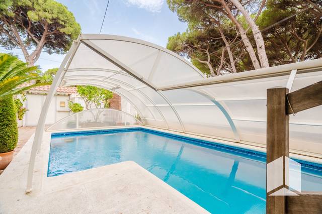 Casa-chalet en Venta en Carrer 19 en La Pineda