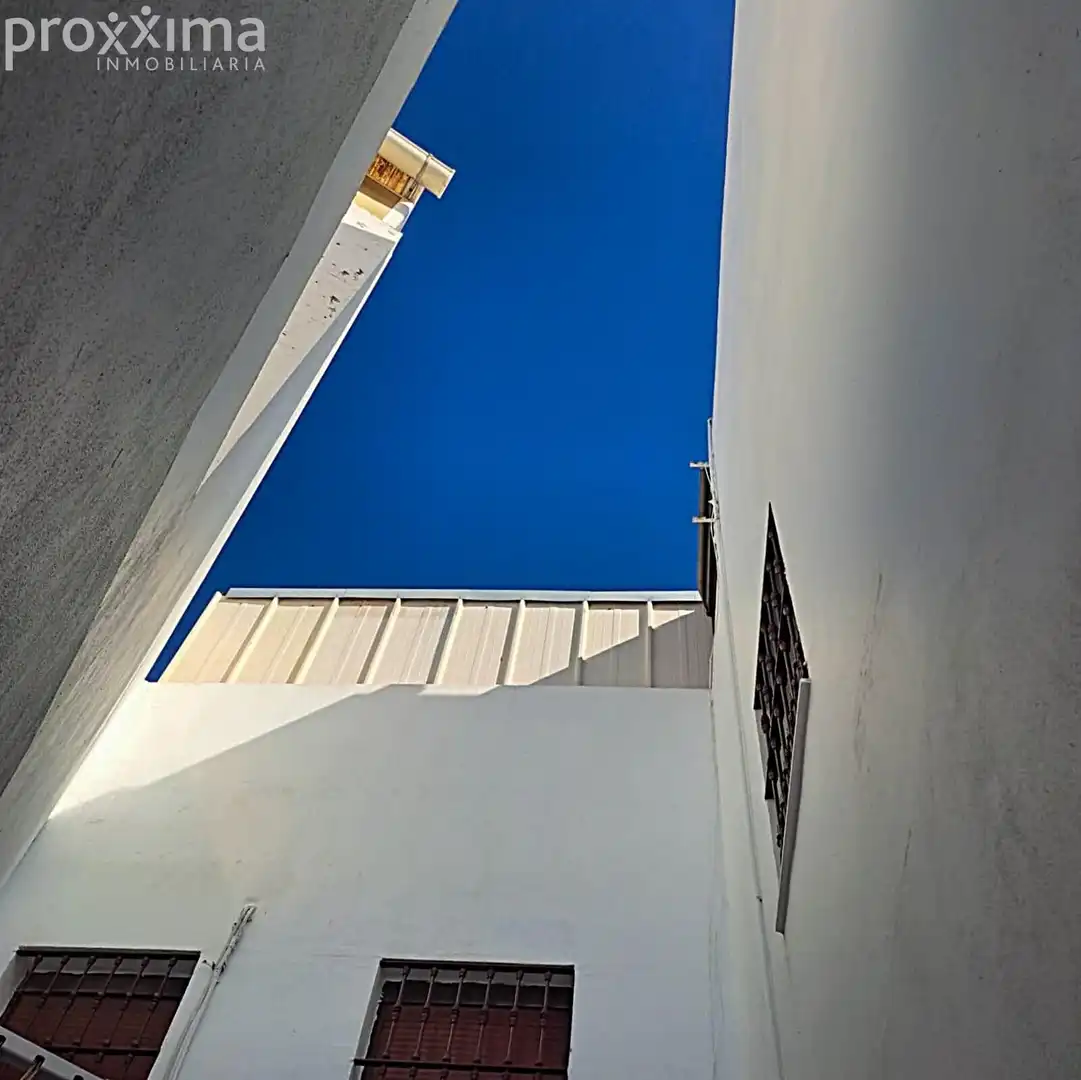 Exterior view of Houses for sale in Alcalá de Guadaira
